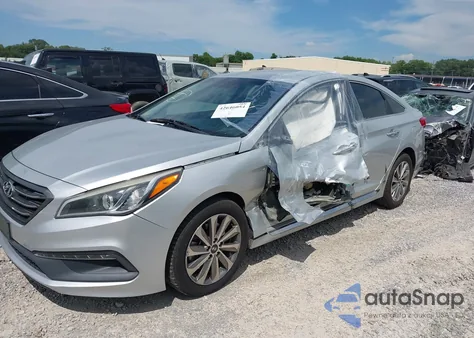 2015 Hyundai Sonata Sport z USA, uszkodzony, nr VIN 5NPE34AF7FH230704